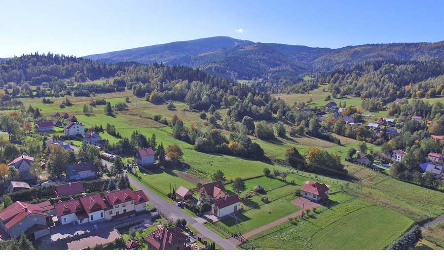 Panorama gór jesienią