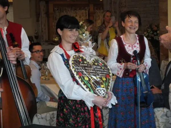 Kapela góralska i biesiady